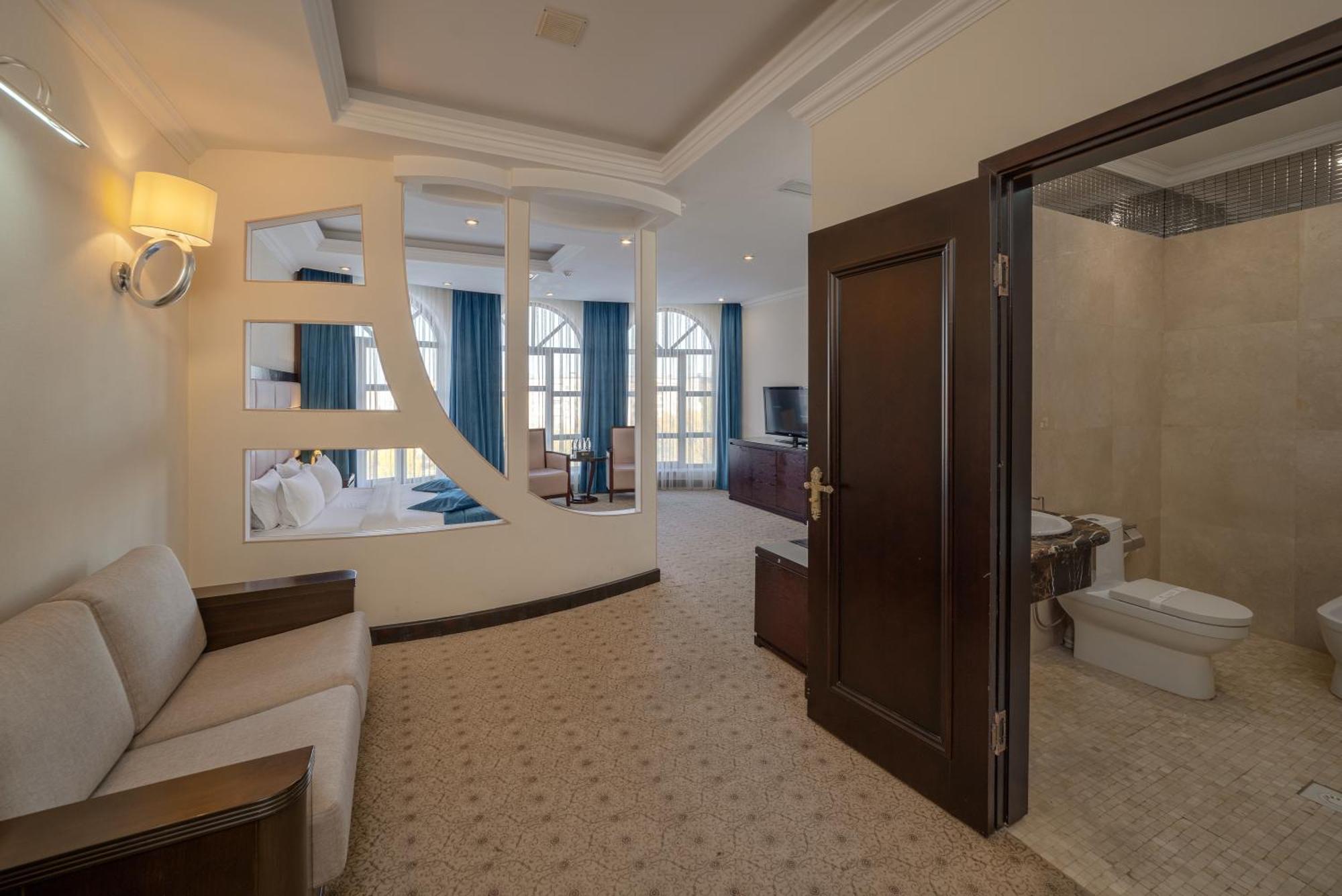 Jannat Regency Hotel Bisjkek Kamer foto